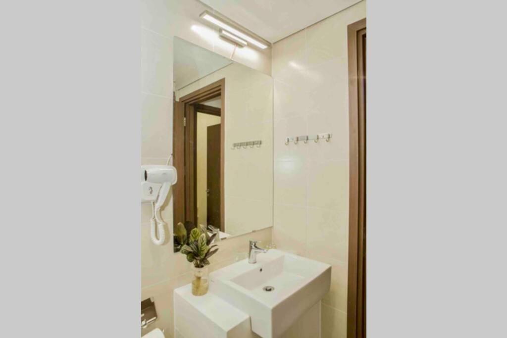 Bom Homes- The Sapphire Ha Long Residence Apartment Kültér fotó