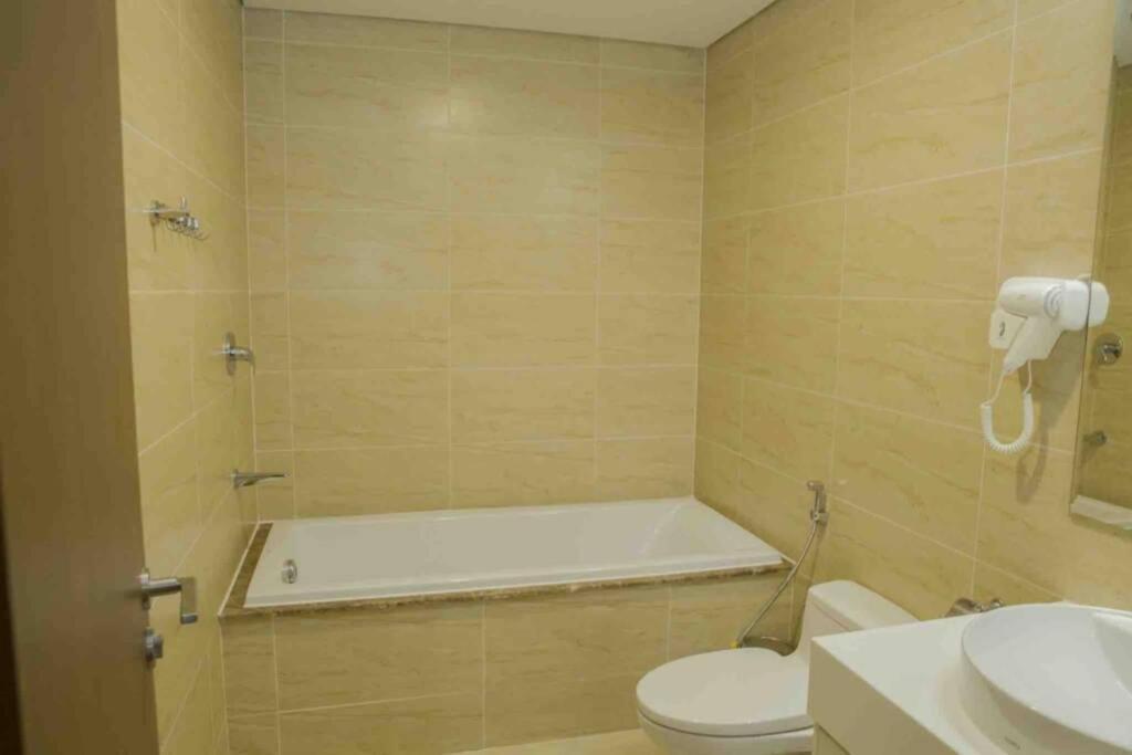 Bom Homes- The Sapphire Ha Long Residence Apartment Kültér fotó
